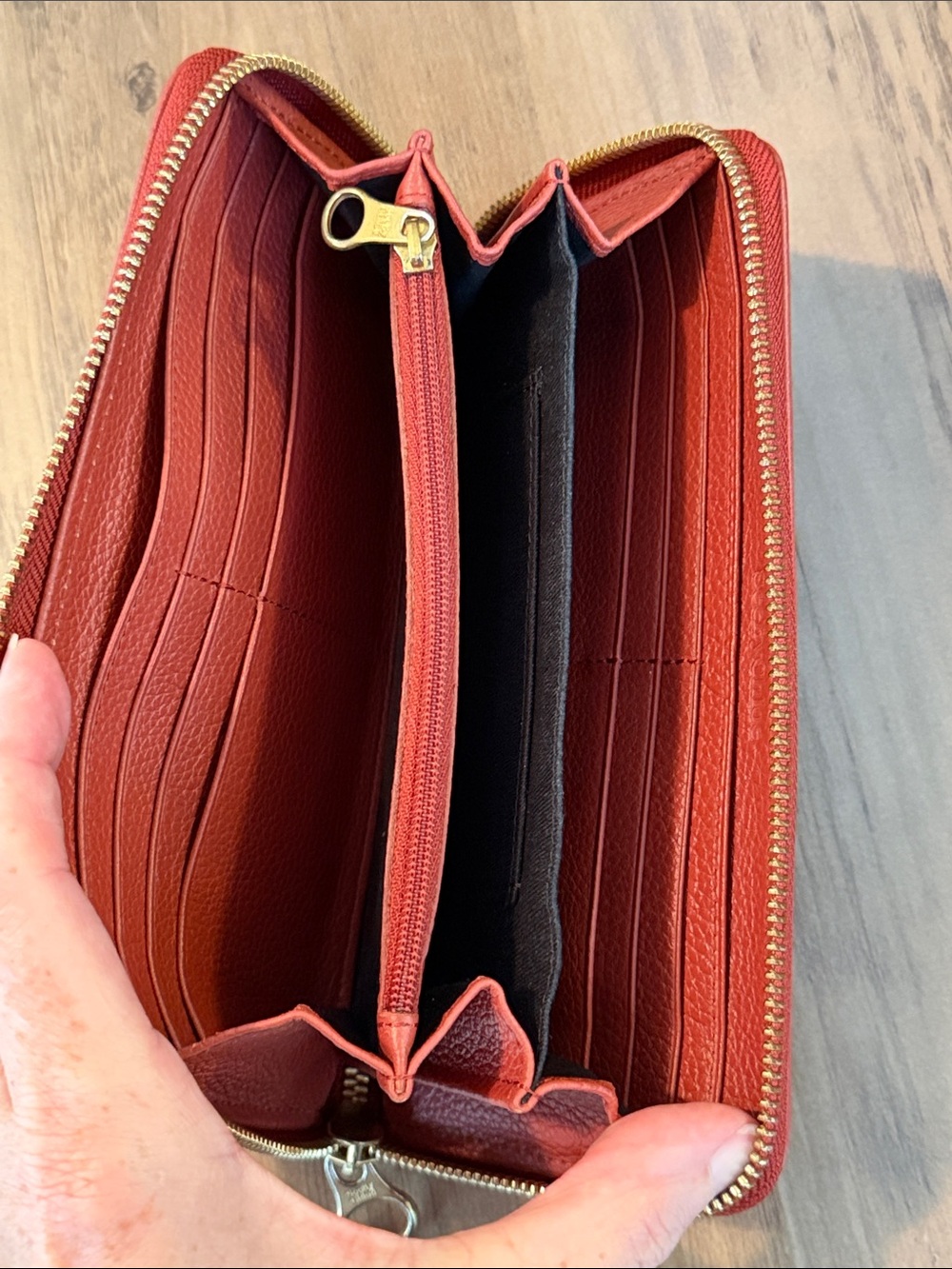 See By Chloe Coral Zip-Around Wallet with Blush Accent - Picture 8 of 8